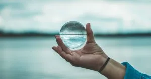 來掌握在手裡_幸運女神事務所